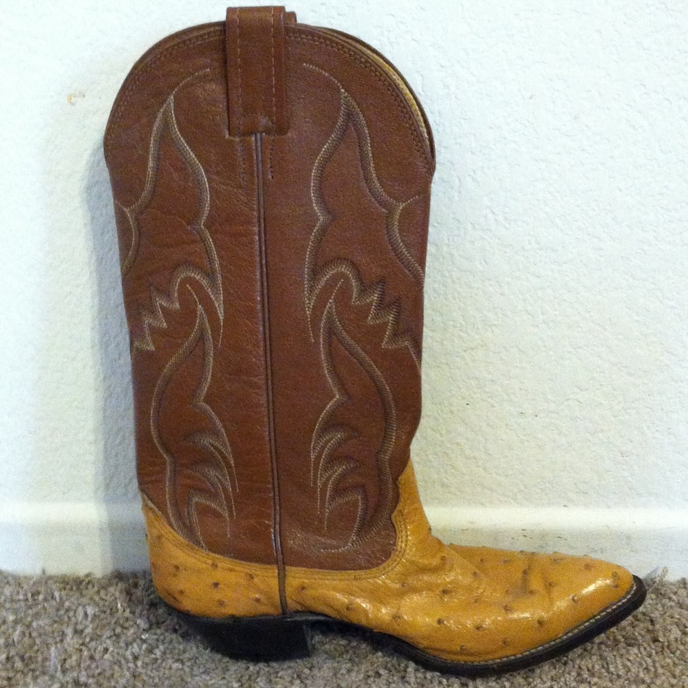 Nocona Ladies  Quill Ostrich boots